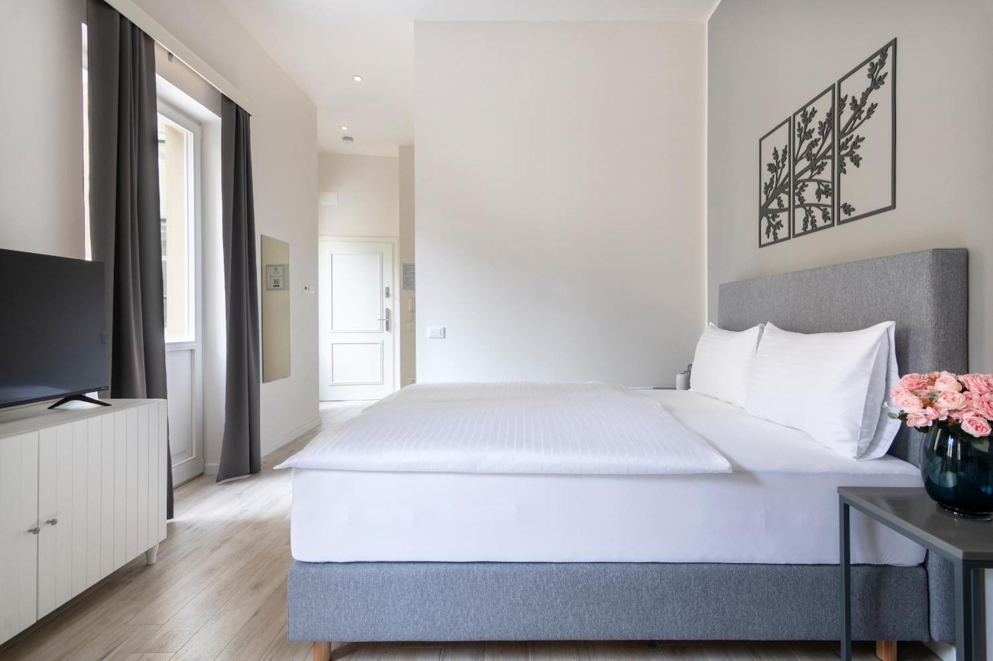 Kinsky Garden Apartments And Suites By Dwellfort Praga Exterior foto