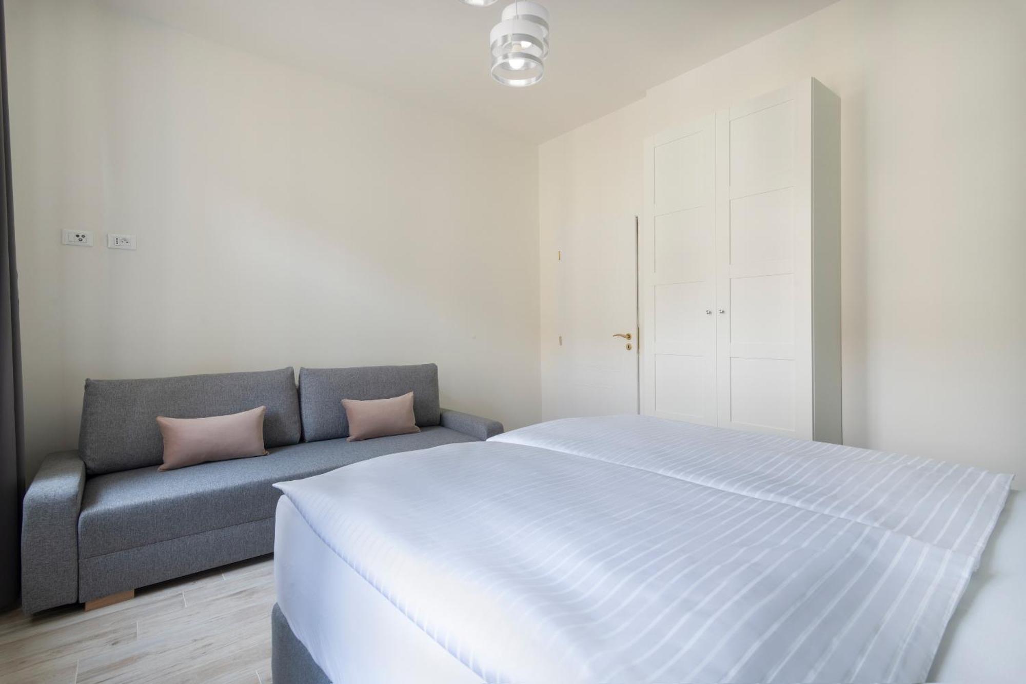 Kinsky Garden Apartments And Suites By Dwellfort Praga Cameră foto